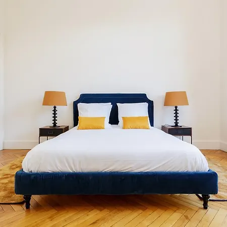 Invalides Appartement